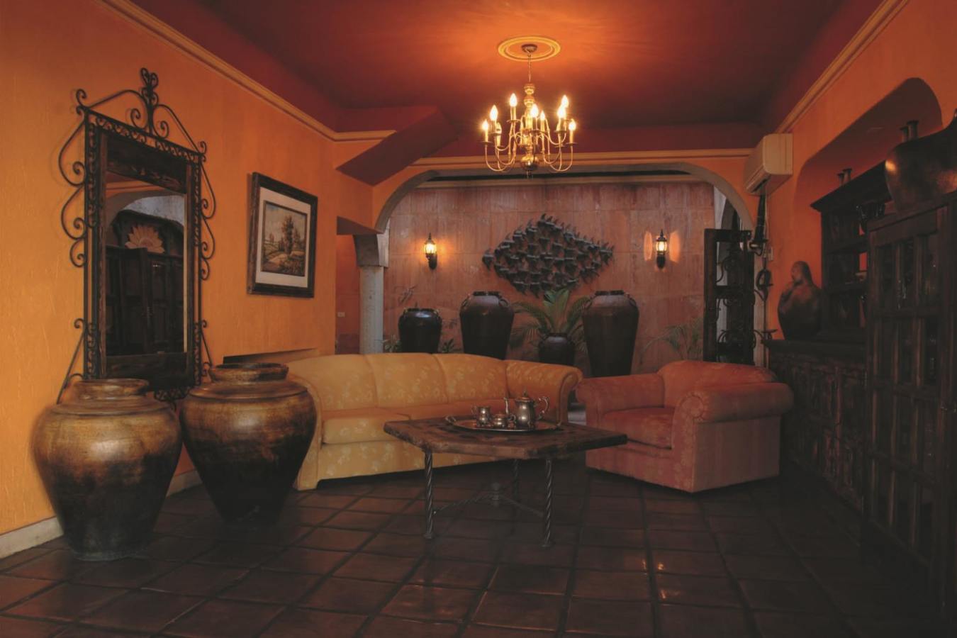 Sitting Room - Posada de las Flores La Paz