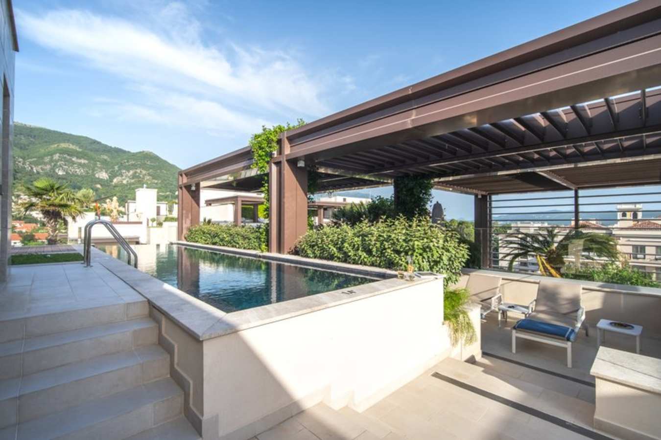 Regent Porto Montenegro- 210
