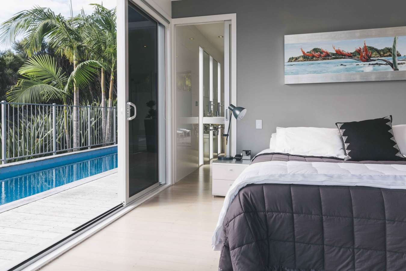 The Eyrie Bedroom - Eagles Nest 