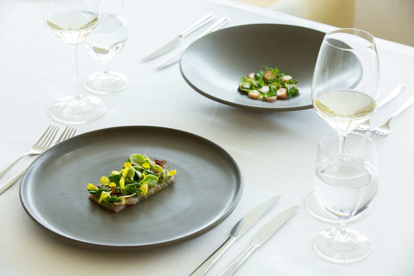 Dining - Matakauri Lodge 