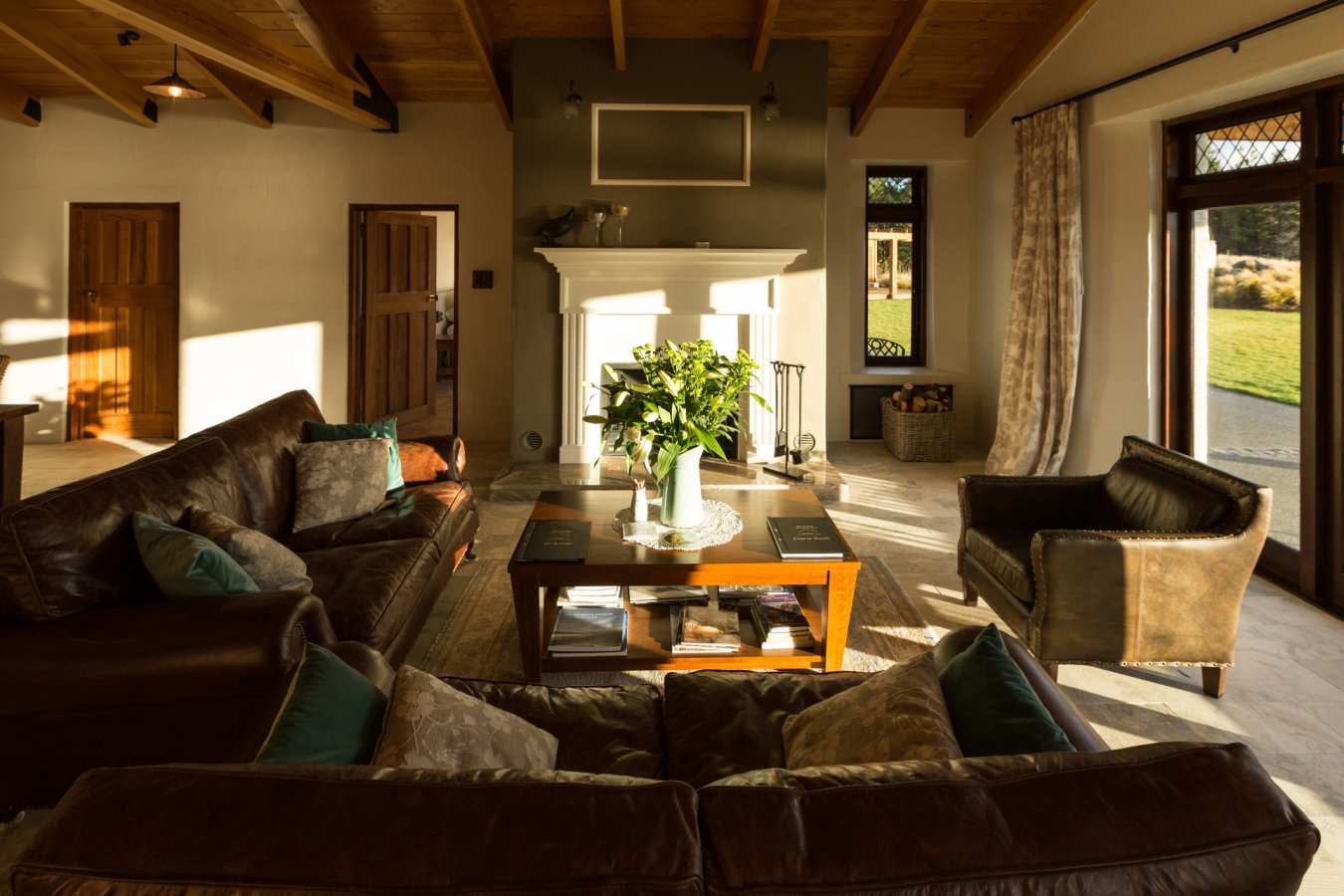 Lounge - Mt Cook Lakeside Retreat 