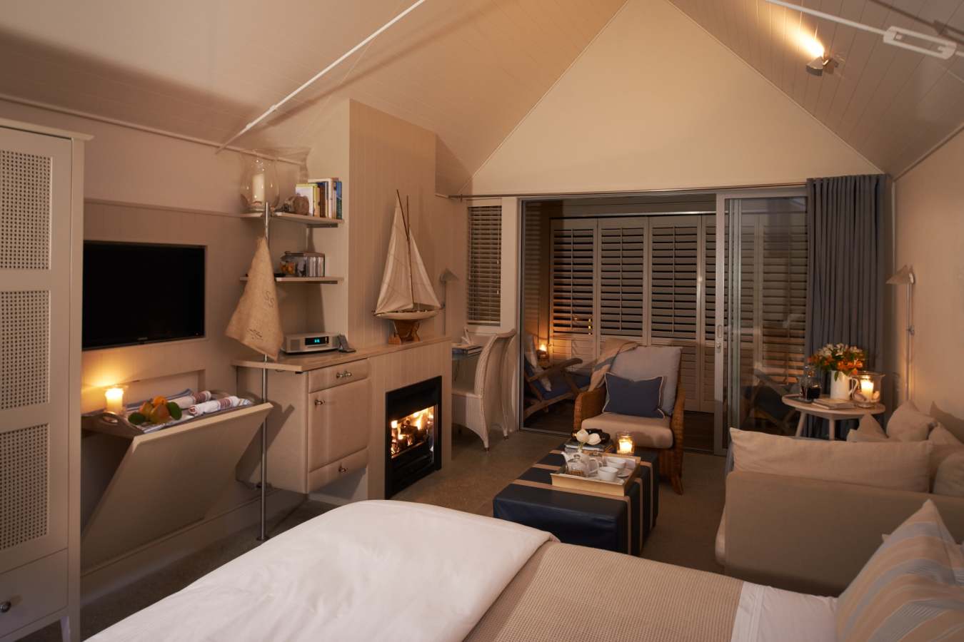 Room at Night - The Boatshed 