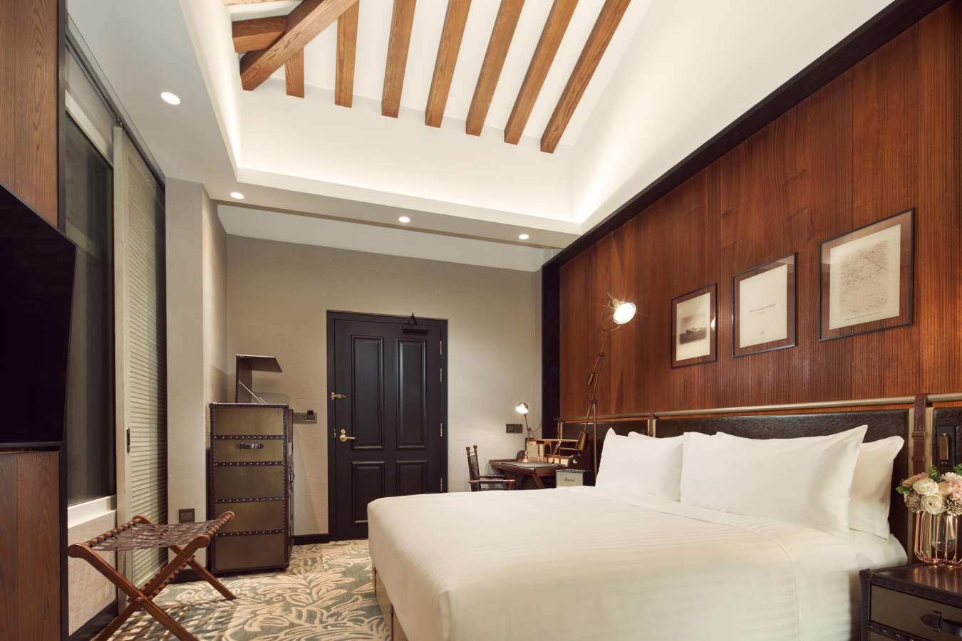 Premier Room 
