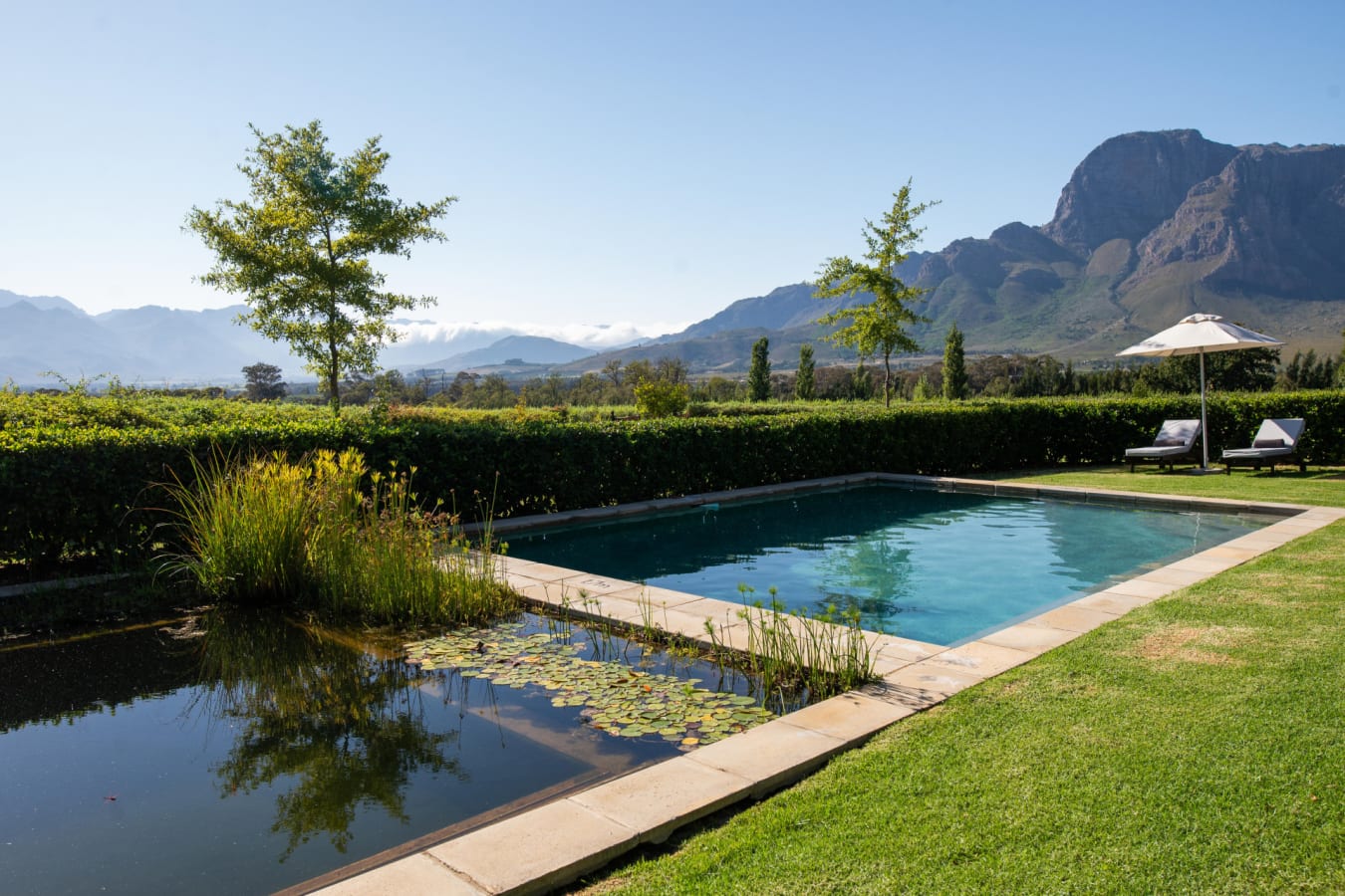 Pool cottage 