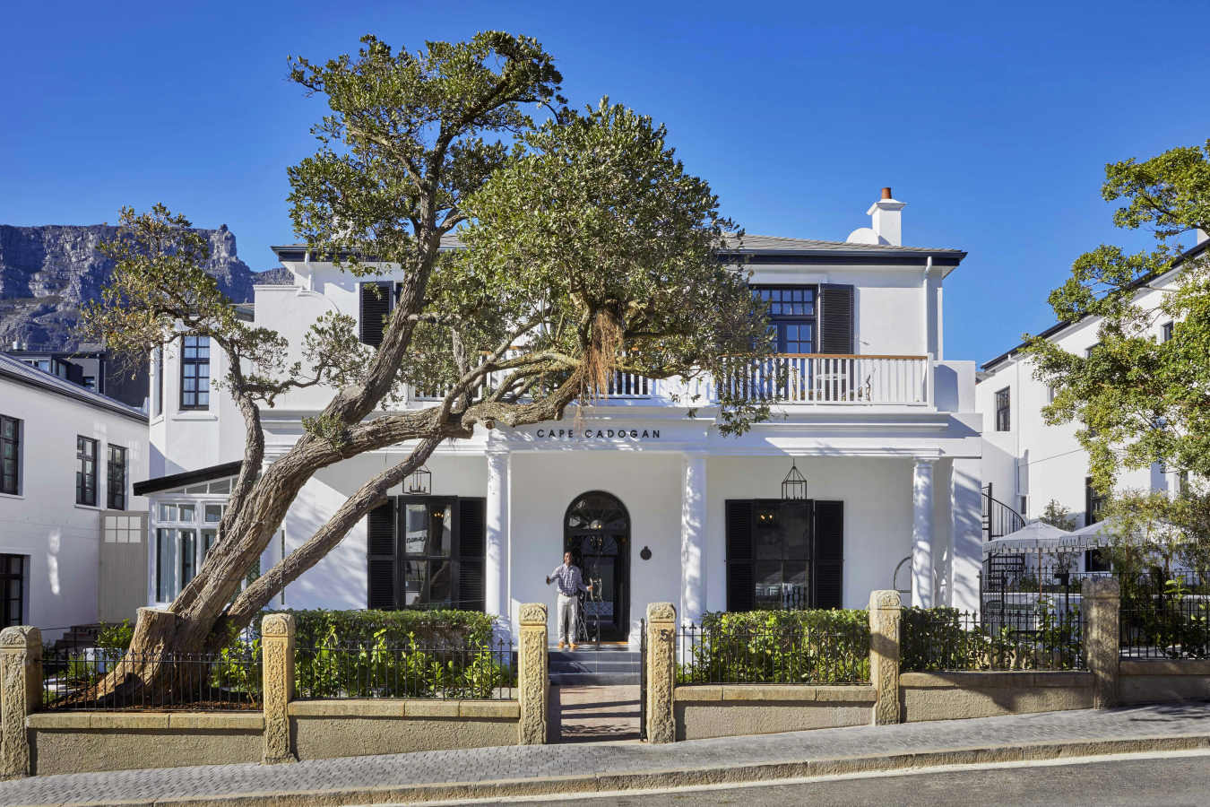Cape Cadogan- 17