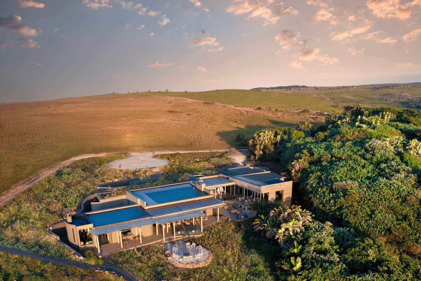 GweGwe Beach Lodge- 15