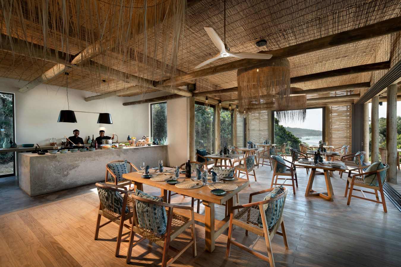GweGwe Beach Lodge- 14