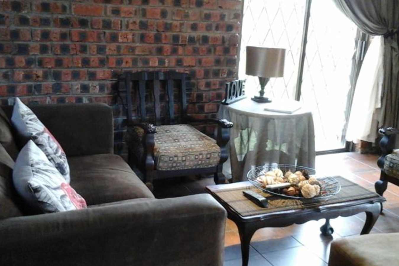 Karibu Guest House- 6