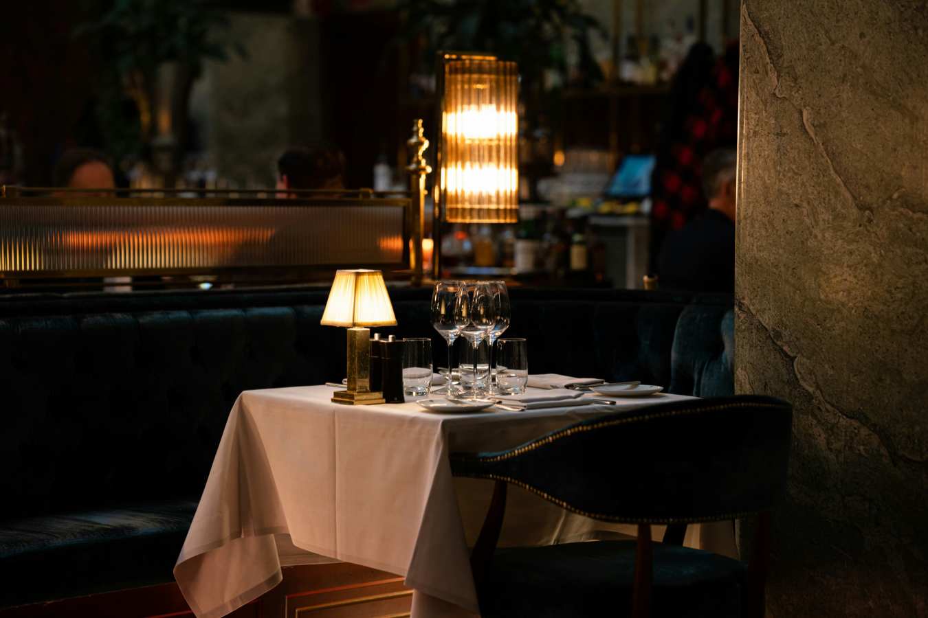 Bank Hotel- 52