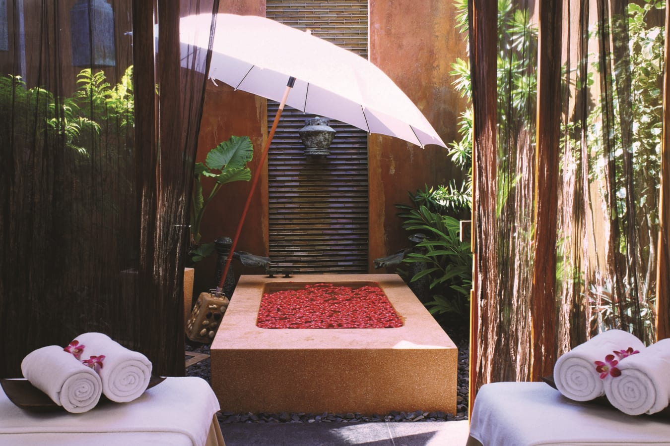 Treatment Spa Room 