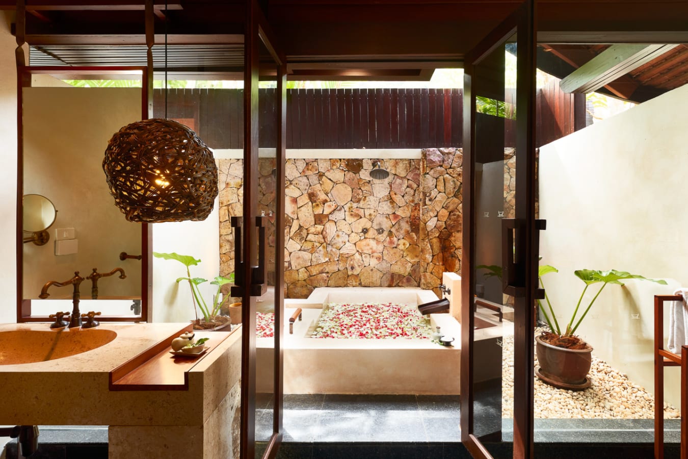 Sea View Suite 