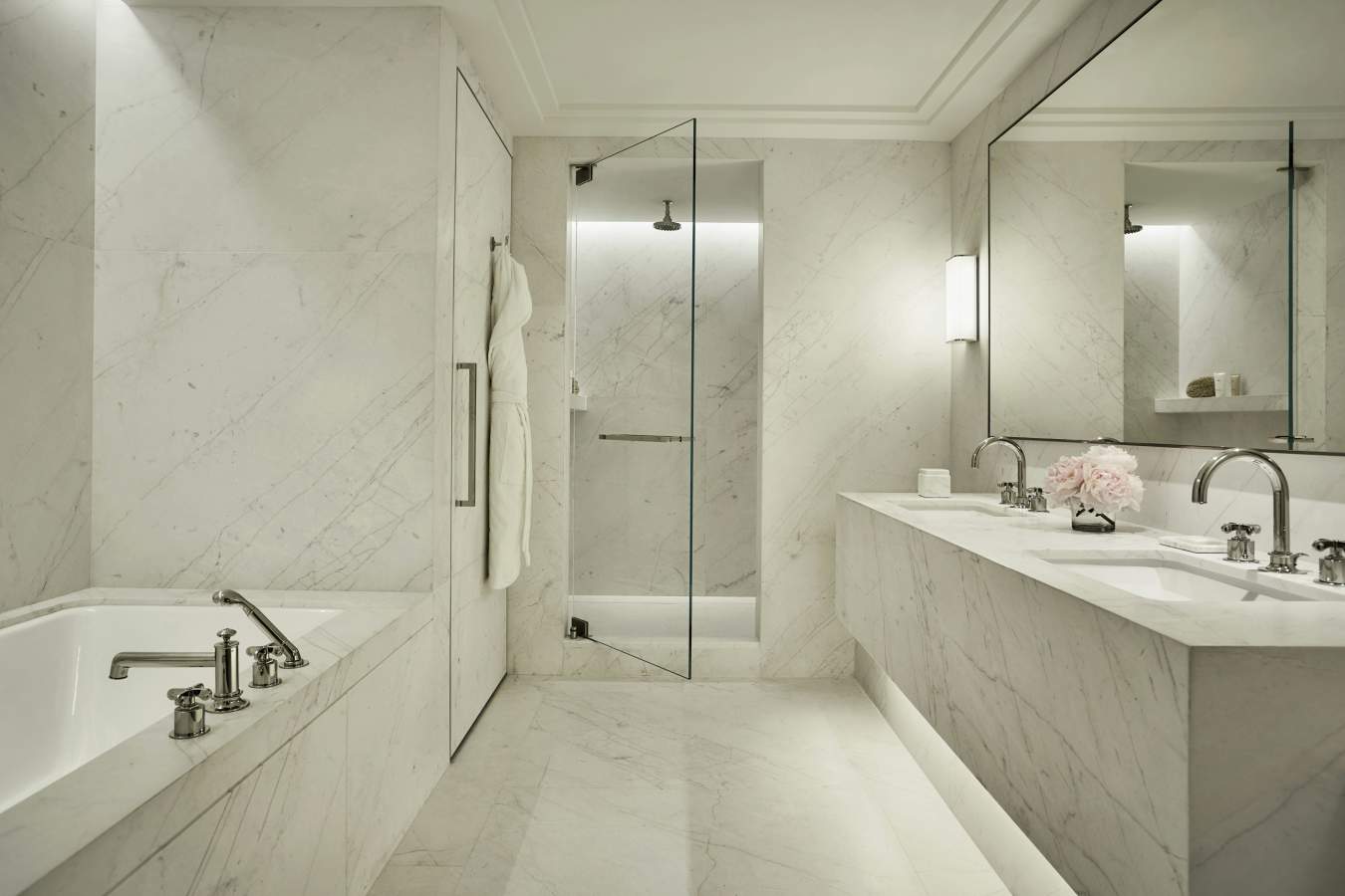 Four Seasons Hotel at The Surf Club- 24
