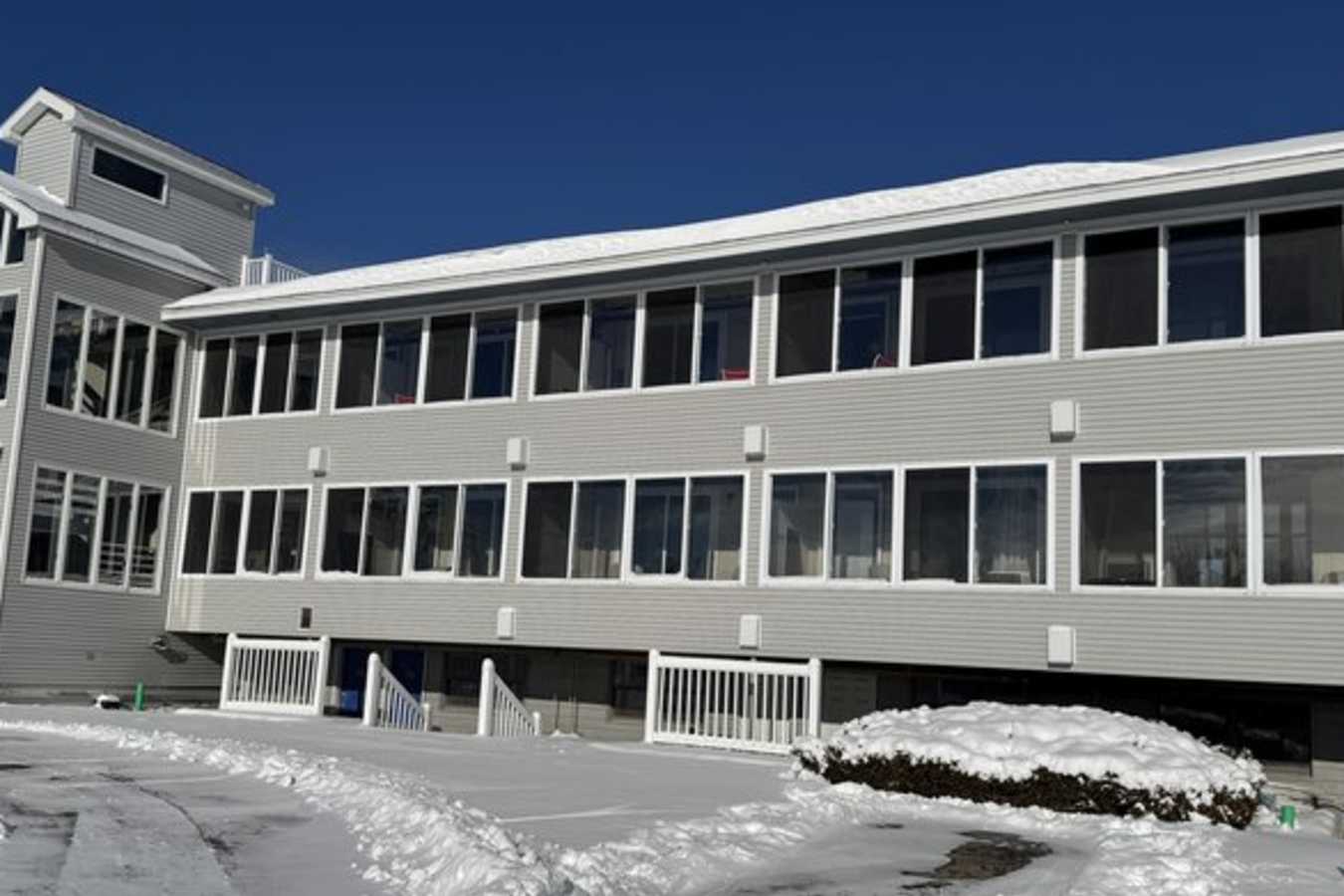 The Harborside Hotel- 5