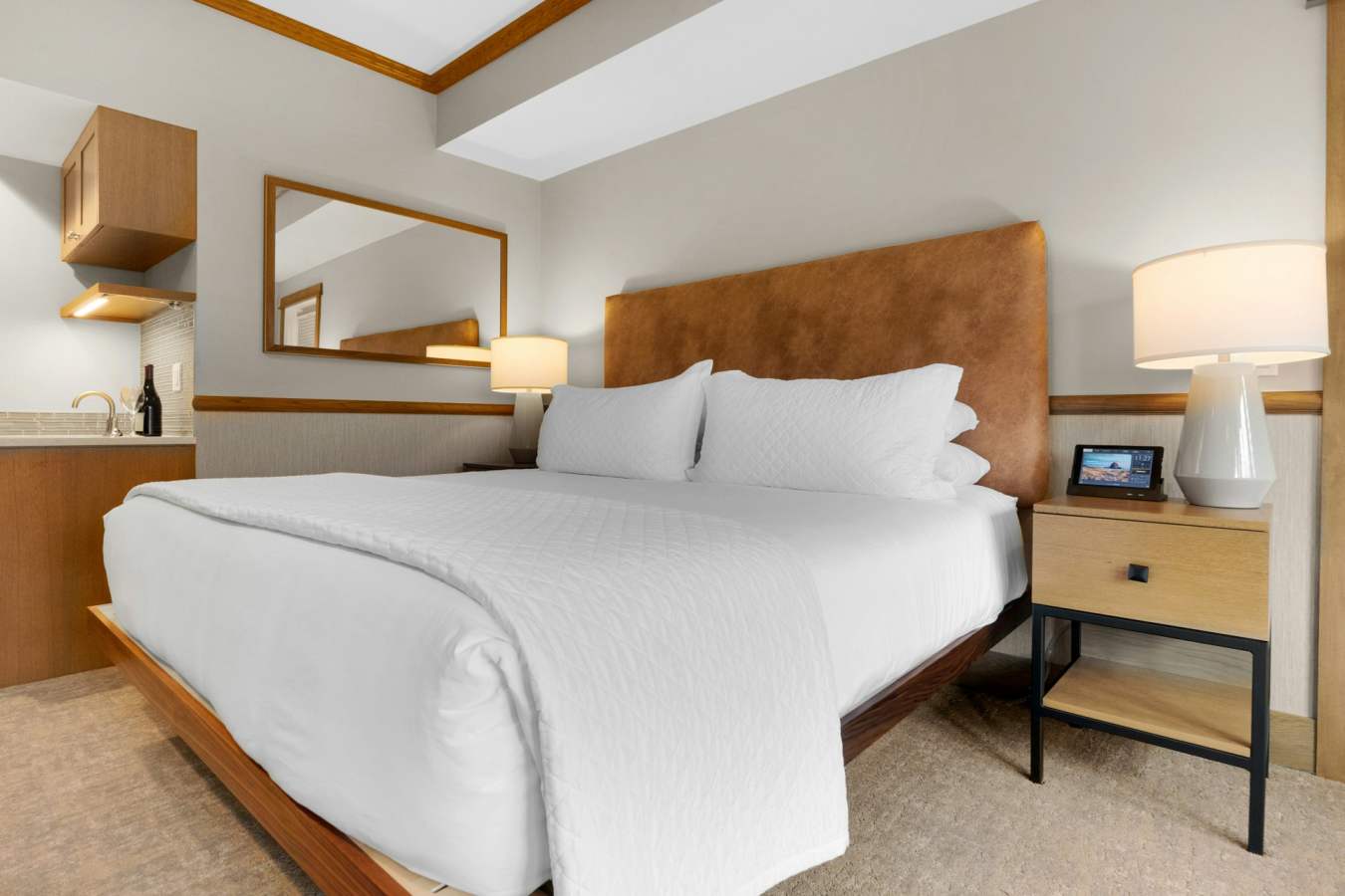Stephanie Inn - 5