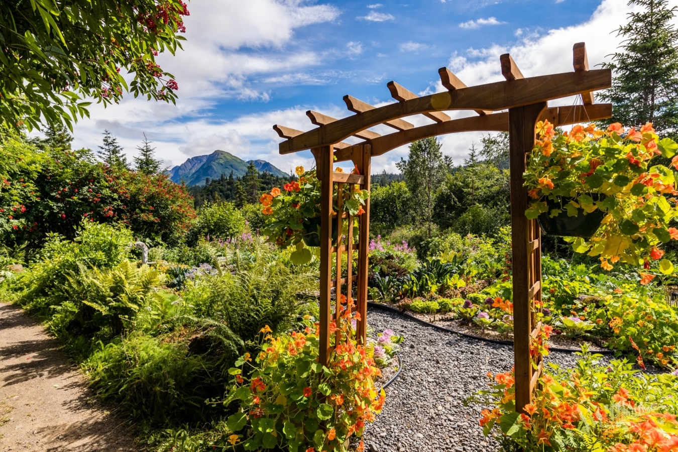 Stillpoint Lodge garden gate 