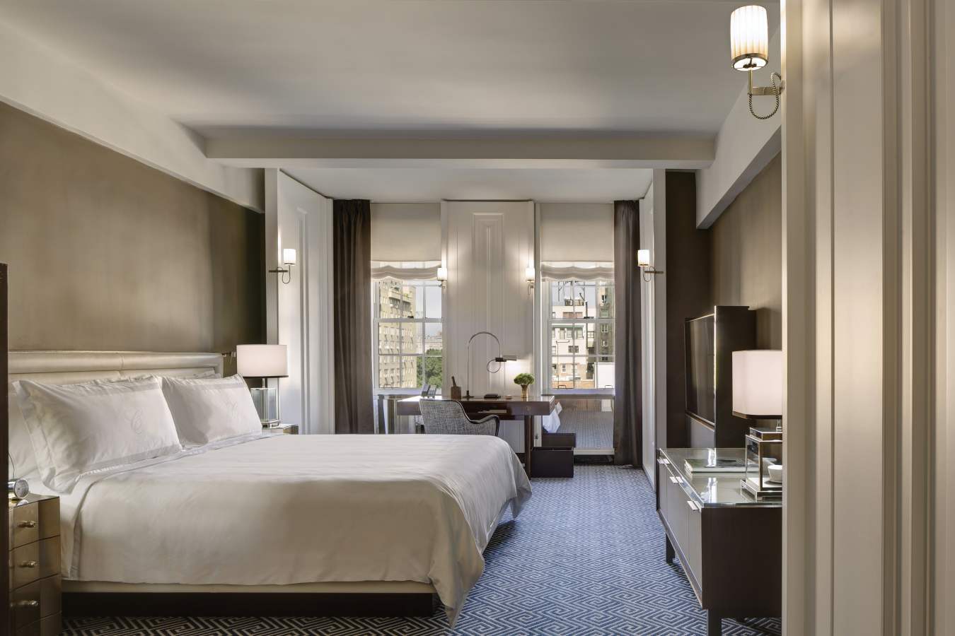 The Carlyle, A Rosewood Hotel- 18