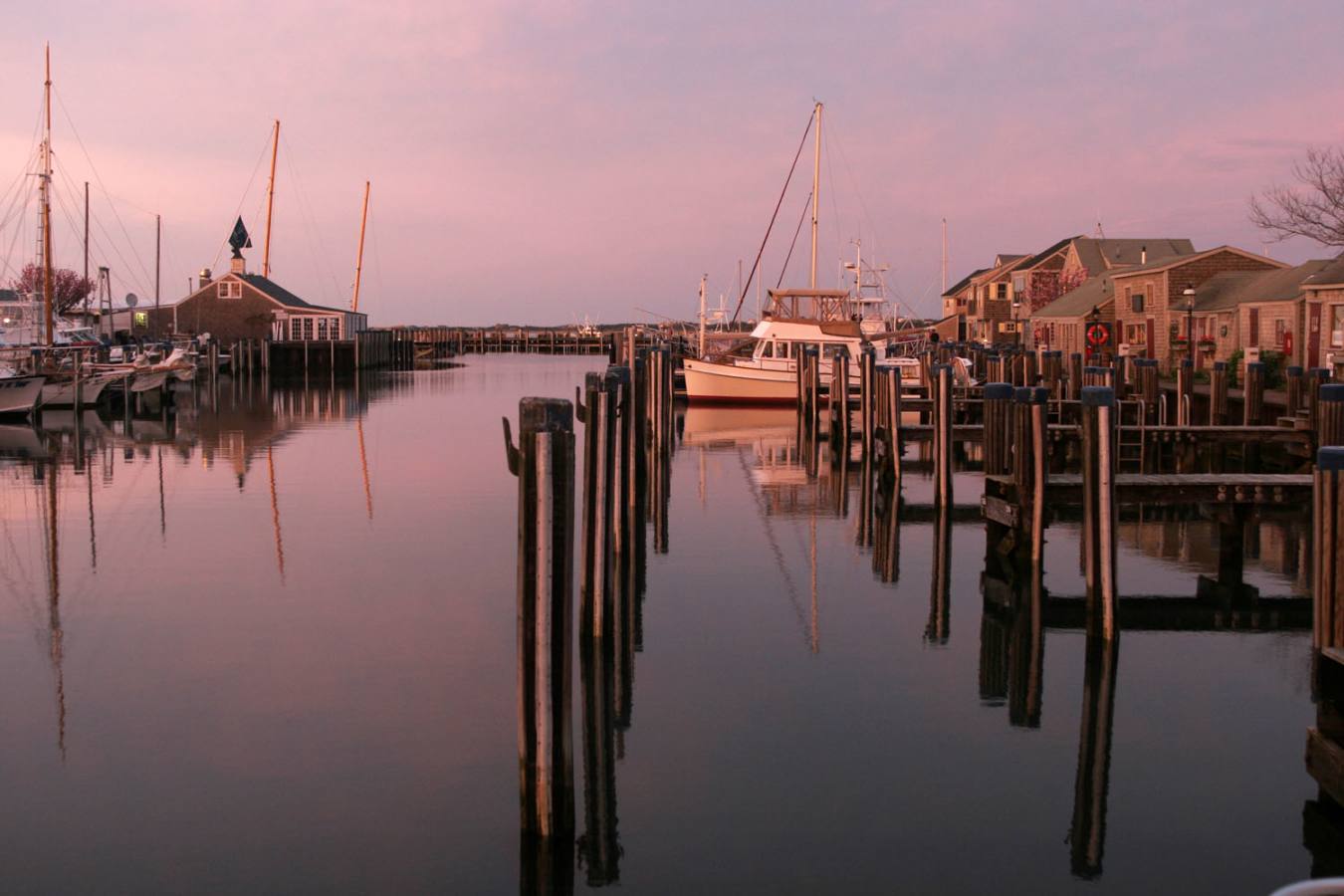 Nantucket Harbour - Simply New England Summer Holiday 