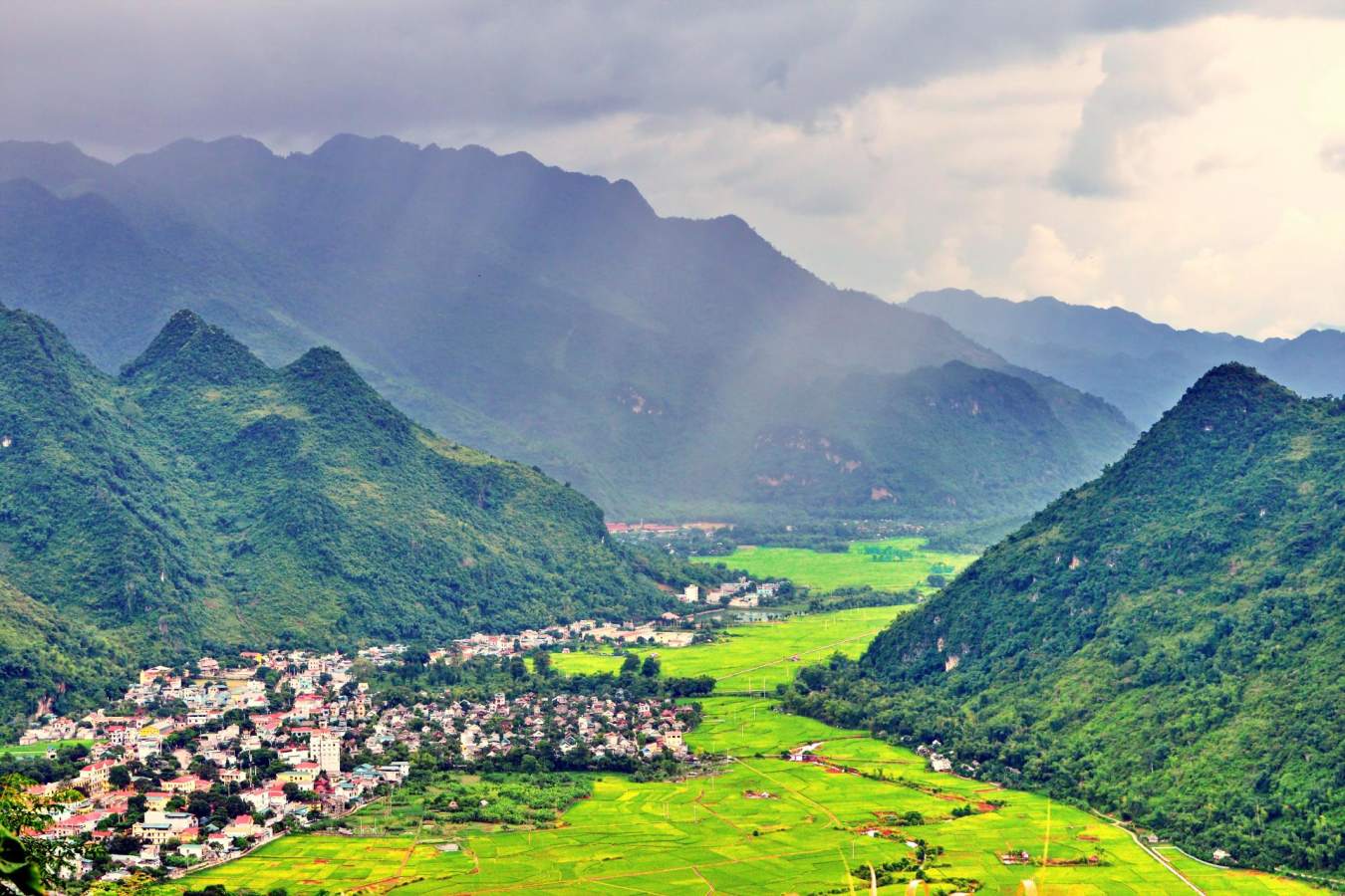 Mai Chau Valley - Mai Chau Ecolodge 