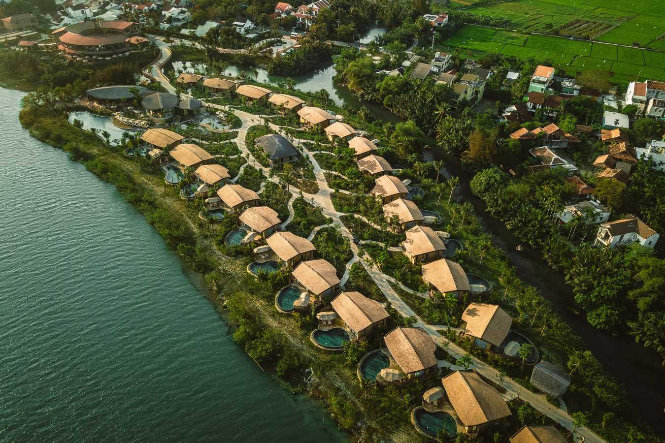 Namia River Retreat- 180
