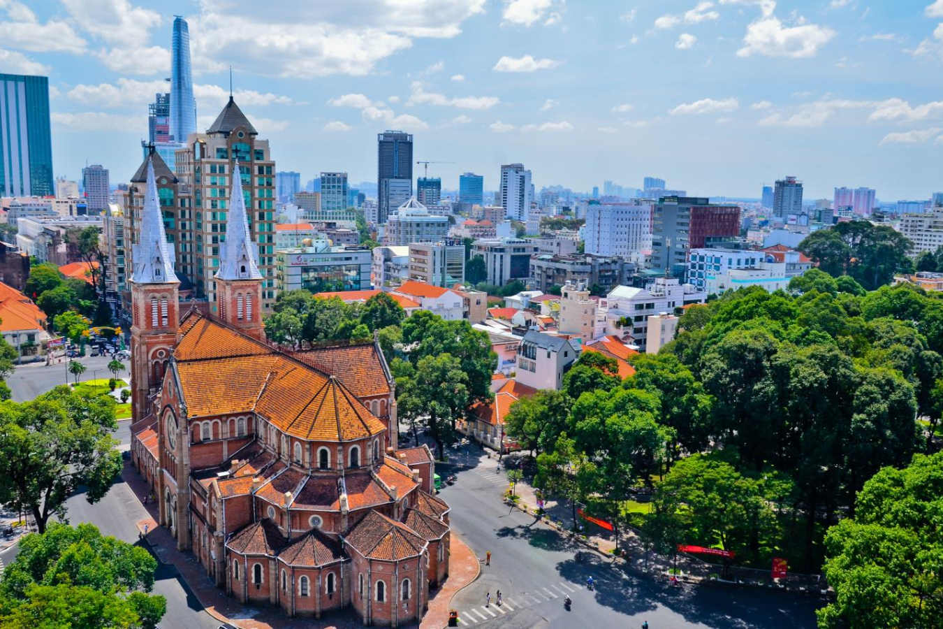 Notre Dame Cathedral - Luxury Vietnam