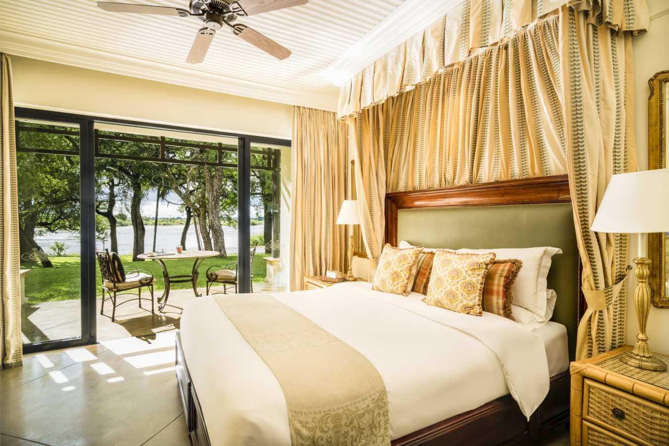 Suite Bedroom 
