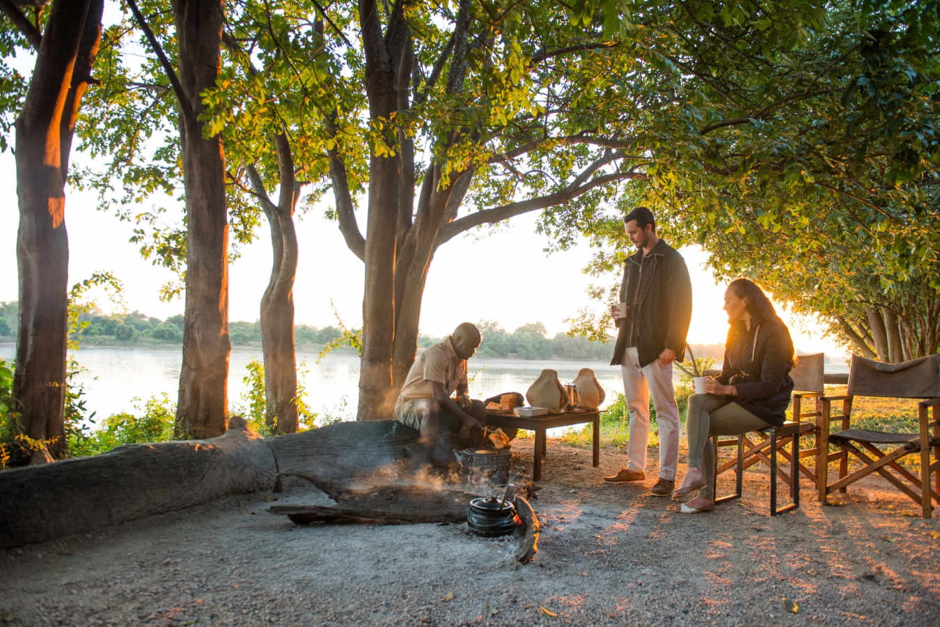 Camp Dinner - Walk Zambia