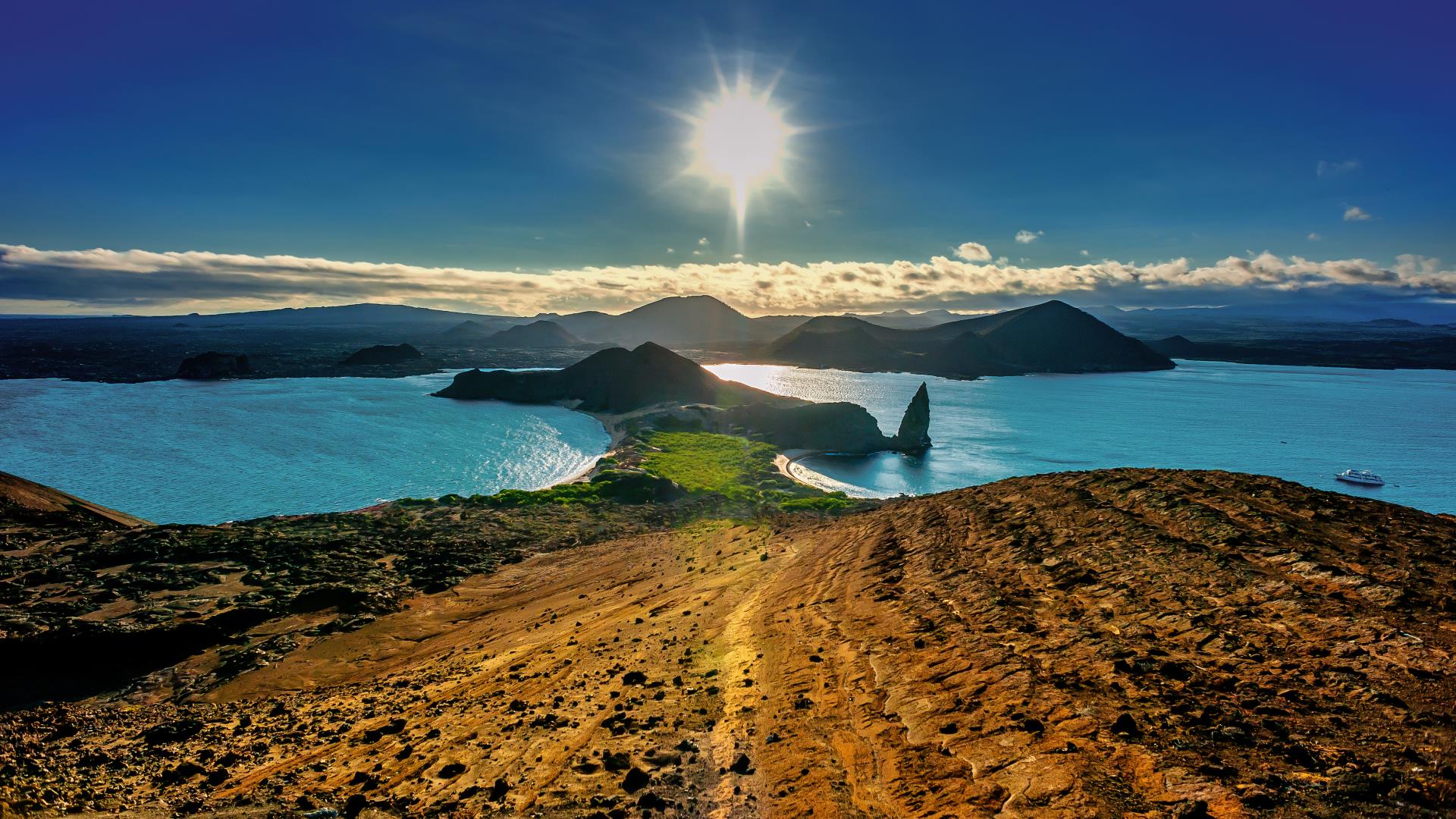 Ultimate Galapagos & Ecuador 