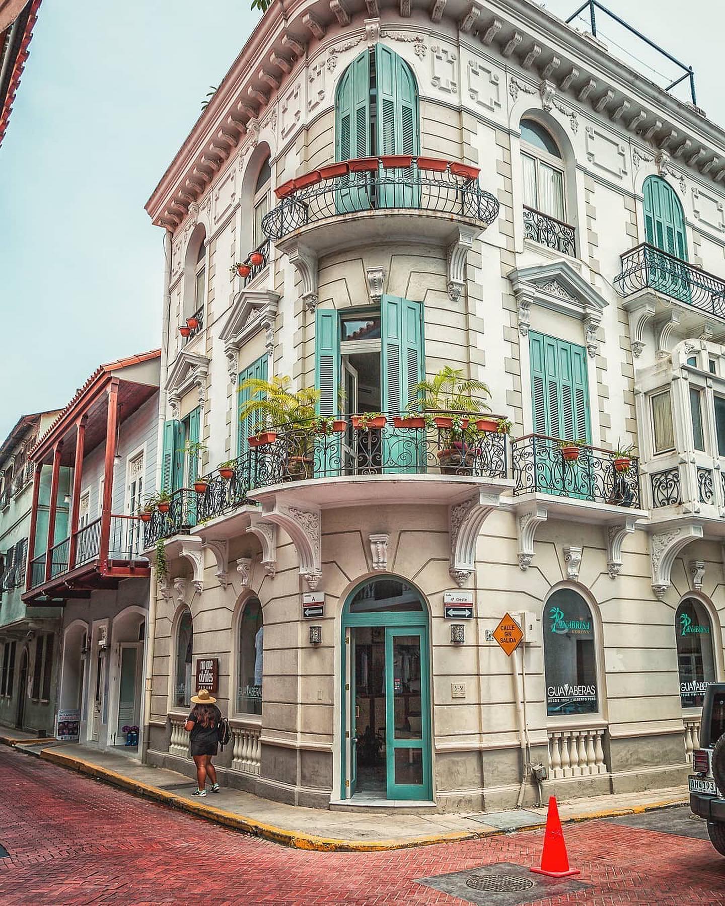 Extraordinary Panama 