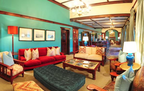 Long Lee Manor
