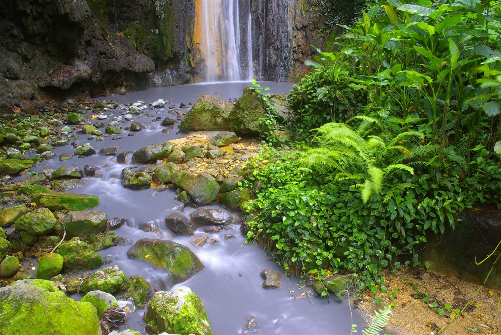 A Luxurious Caribbean Adventure: St. Lucia & Antigua 