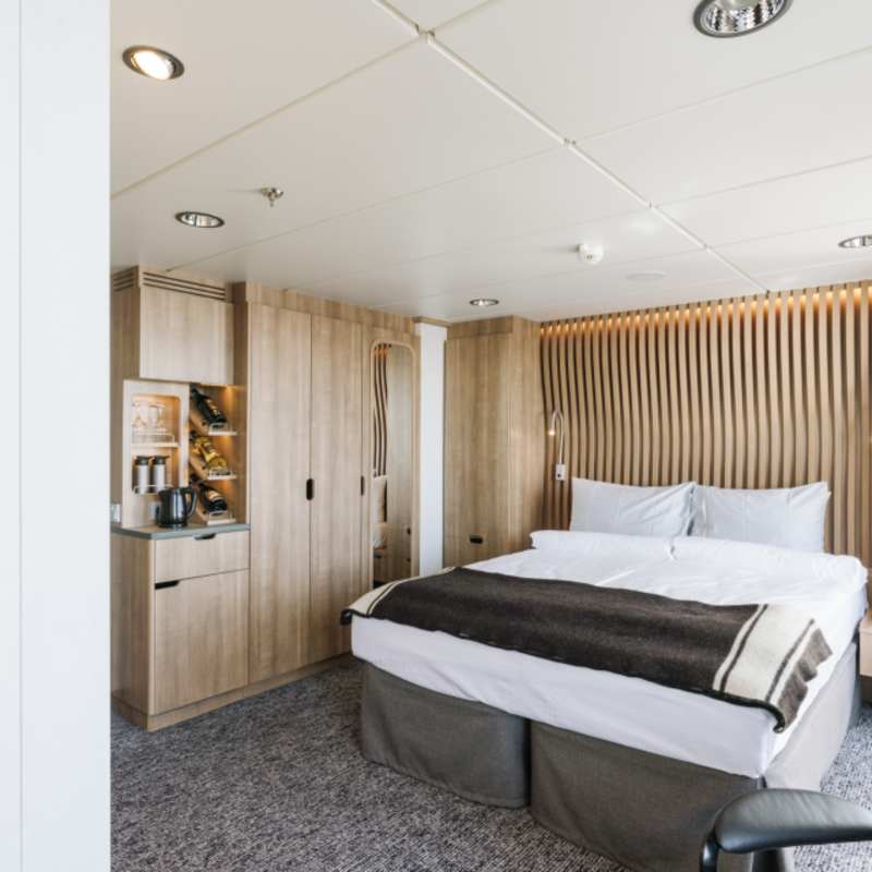 Arctic Superior Cabin 