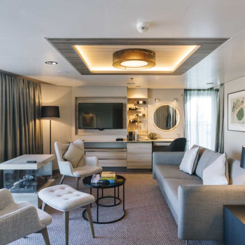 Expedition Suite MA 