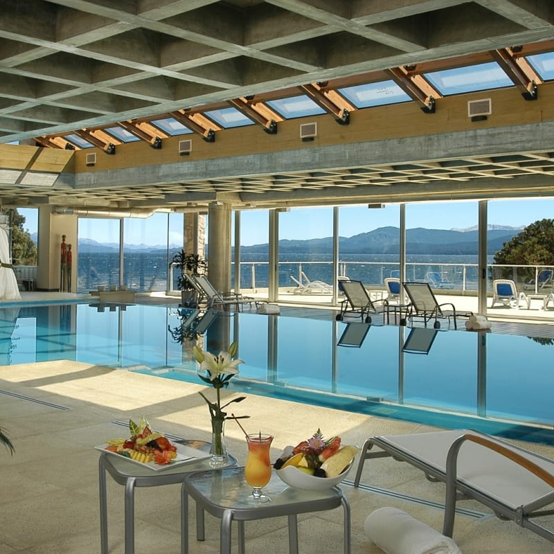 Swimming pool - Cacique Inacayal 