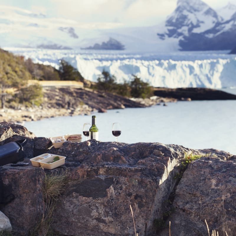 Picnic by the glacier - Eolo