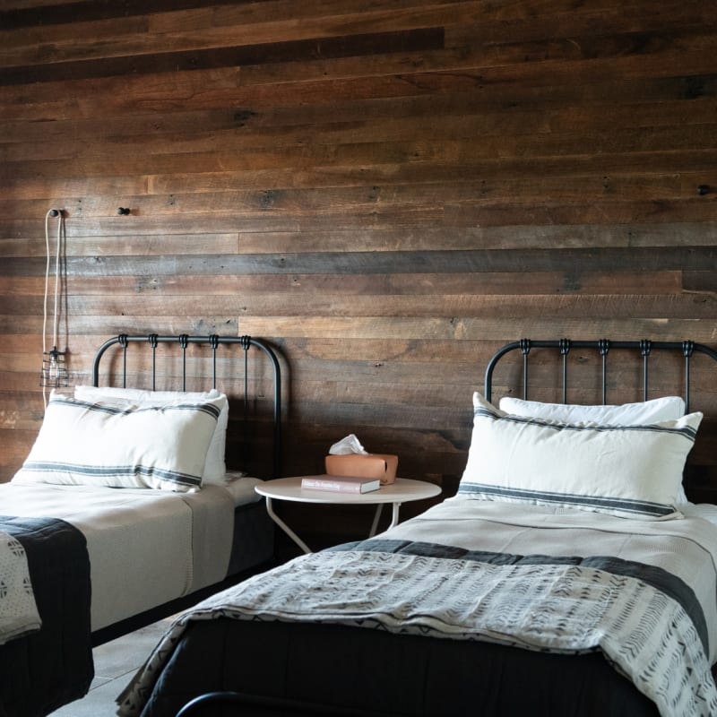 Twin Beds - Bullo River Station 