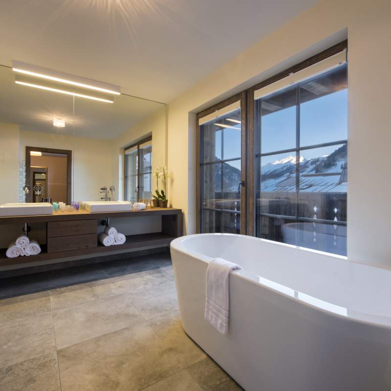 Kanzi Bathroom 