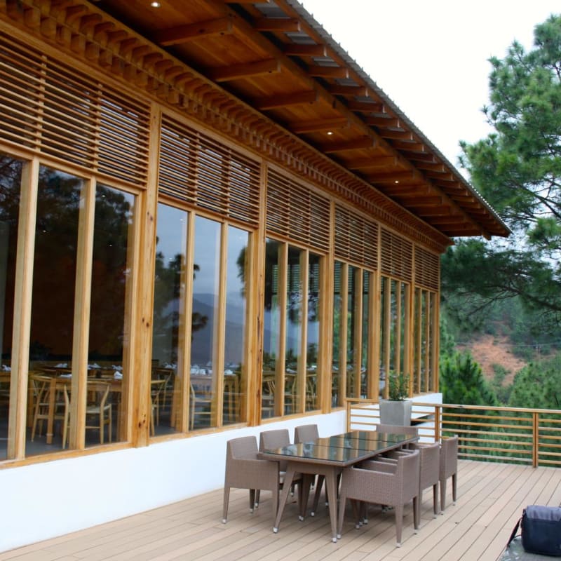 Restaurant and terrace  - Dhensa