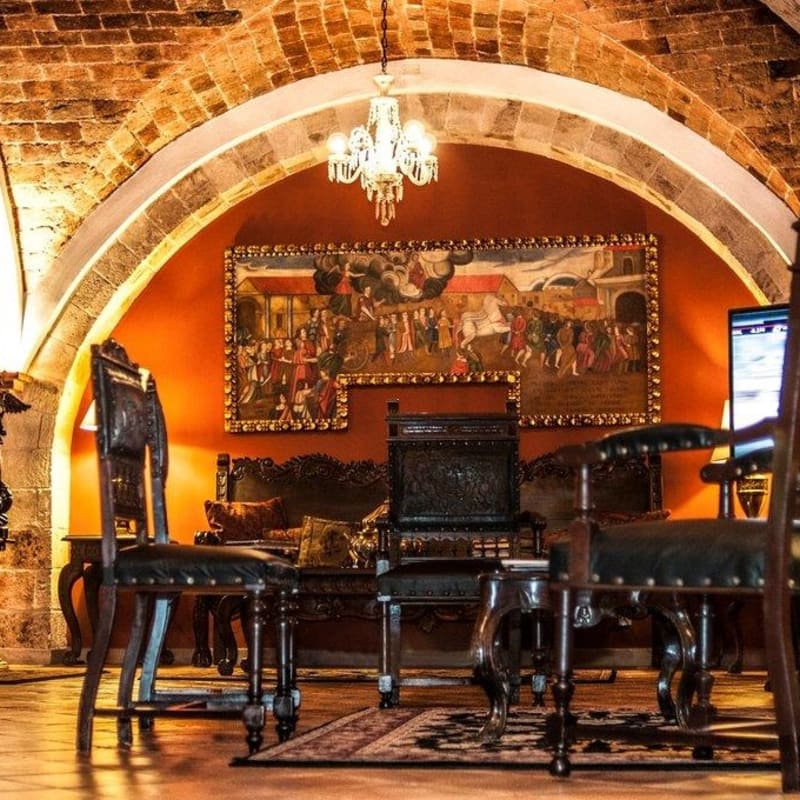 Historical features - Parador Santa Maria La Real 