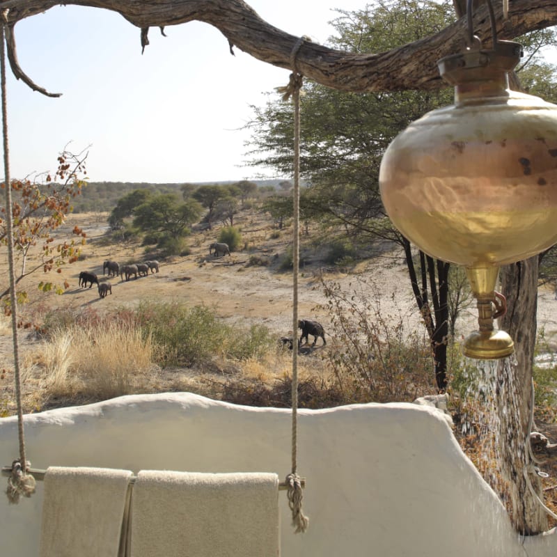 outdoor shower 