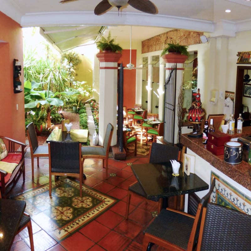 Garden Bar - Casa do Amarelindo