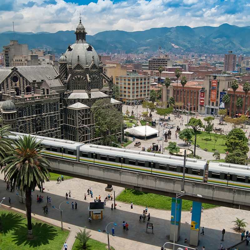 Ultimate Colombia and Galapagos 