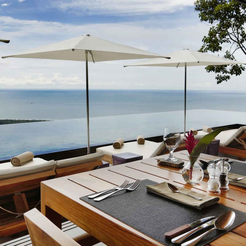 Oceanfront restaurant - Kura Design Villas