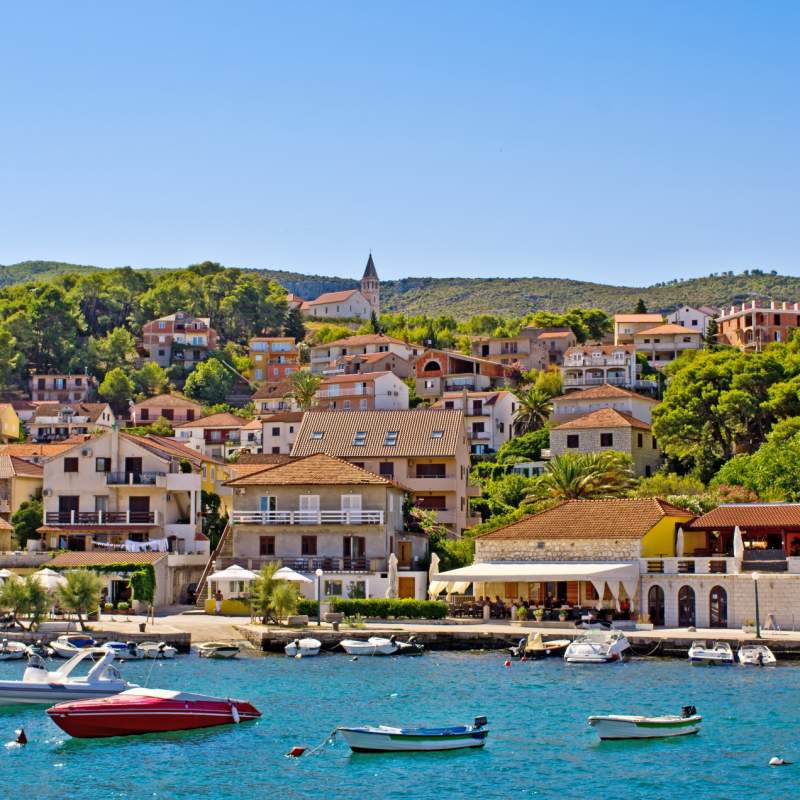 Stari Grad - Discover Dalmatia by private yacht