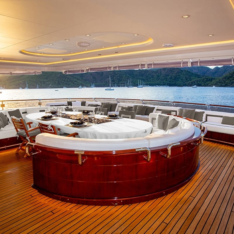 Aqua Mare Exterior Al Fresco Dining Area 
