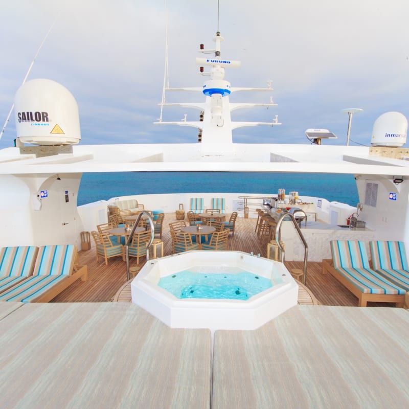 Sun deck 