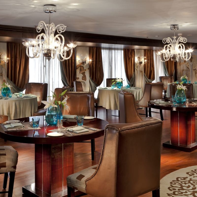 Dining Room - Sanctuary Sun Boat IV