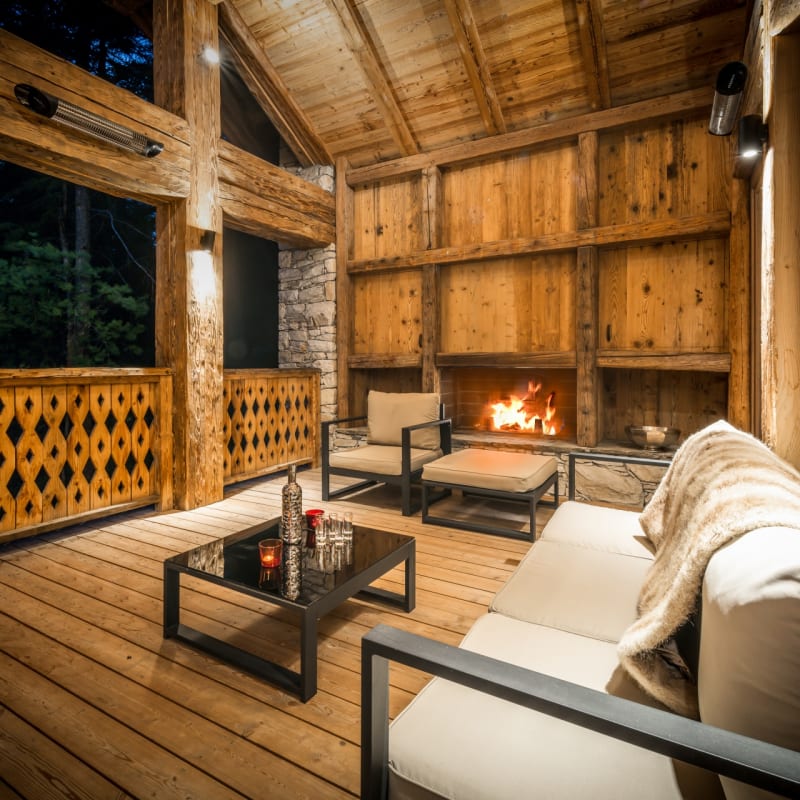 Outdoor BBQ Area 