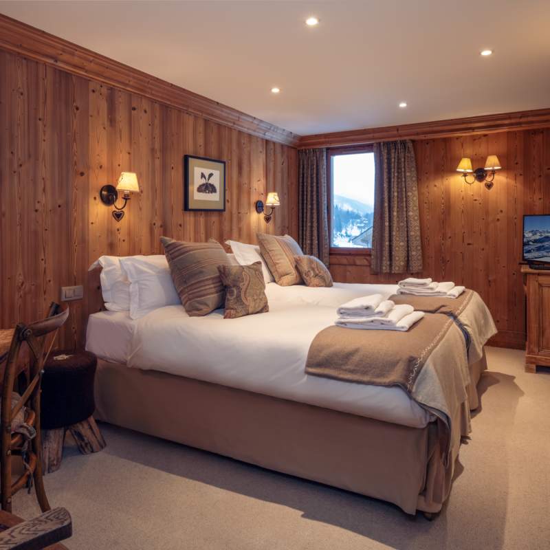 bedroom1 