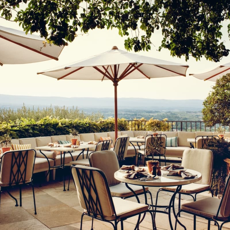 Restaurant terrace - Hotel Crillon le Brave 