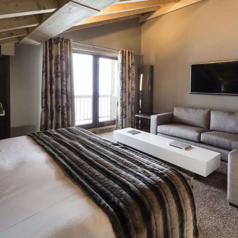 Luxury Suite - Koh-I Nor